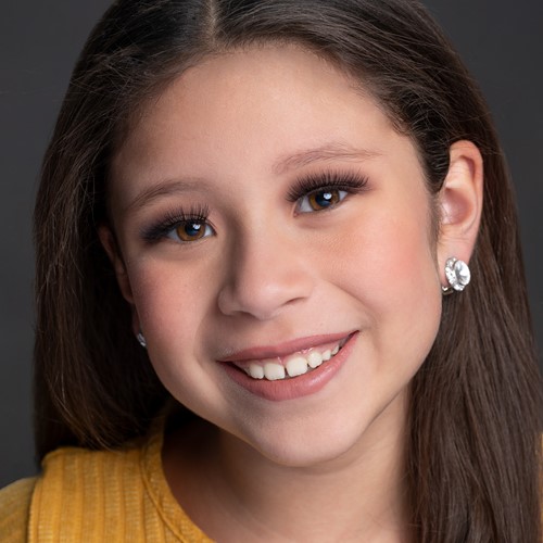 Dacey Gaona